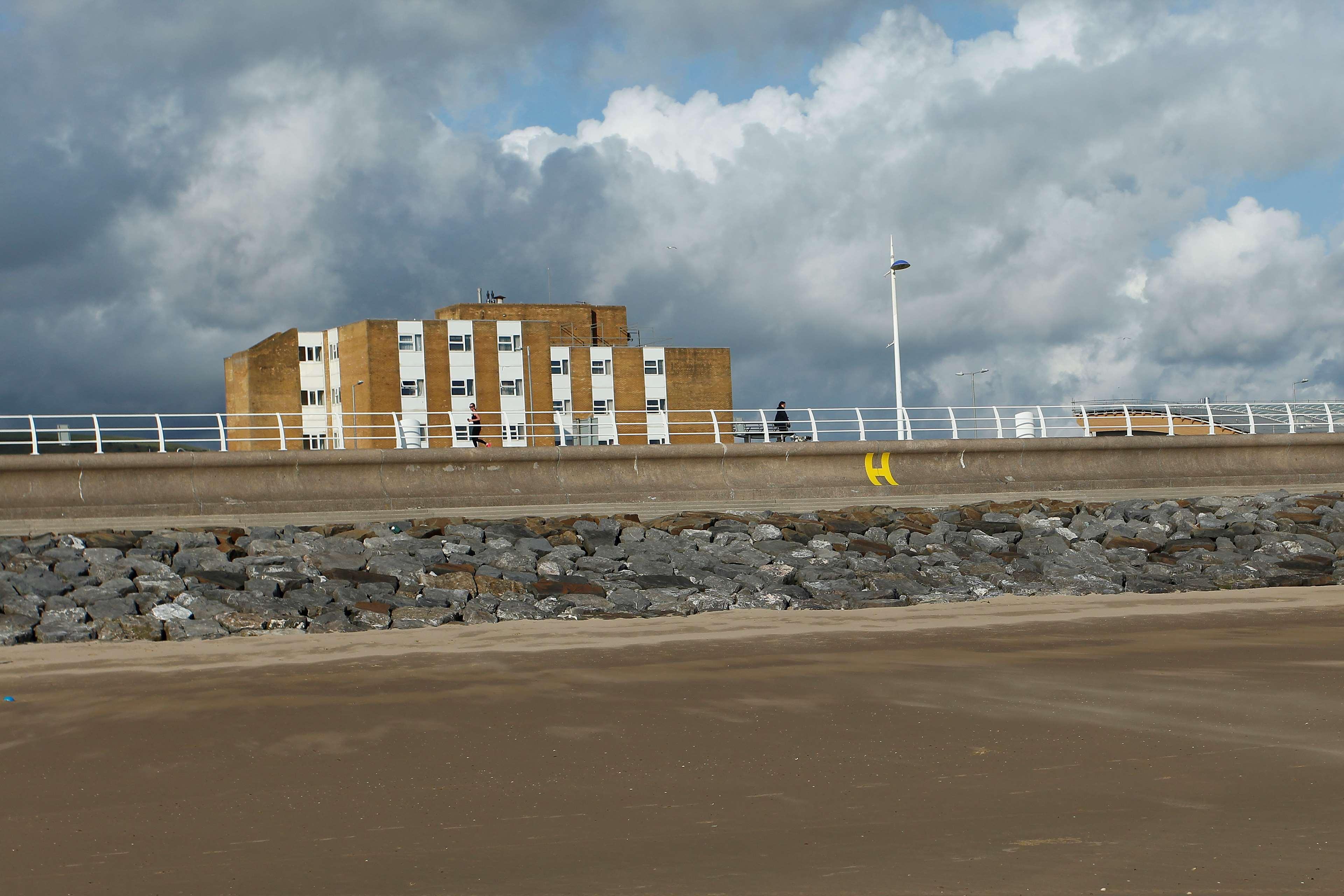 Best Western Aberavon Beach Hotel Port Talbot Exterior photo